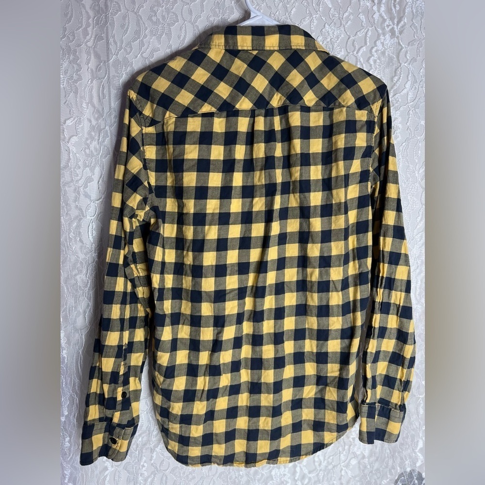 American Eagle Yellow Gingham Button Up Long Sleeve Shirt - Picture 5 of 6